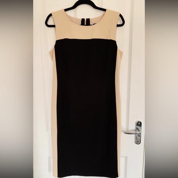 debenhams Dresses & Skirts - Debenhams black and cream dress
Size 14